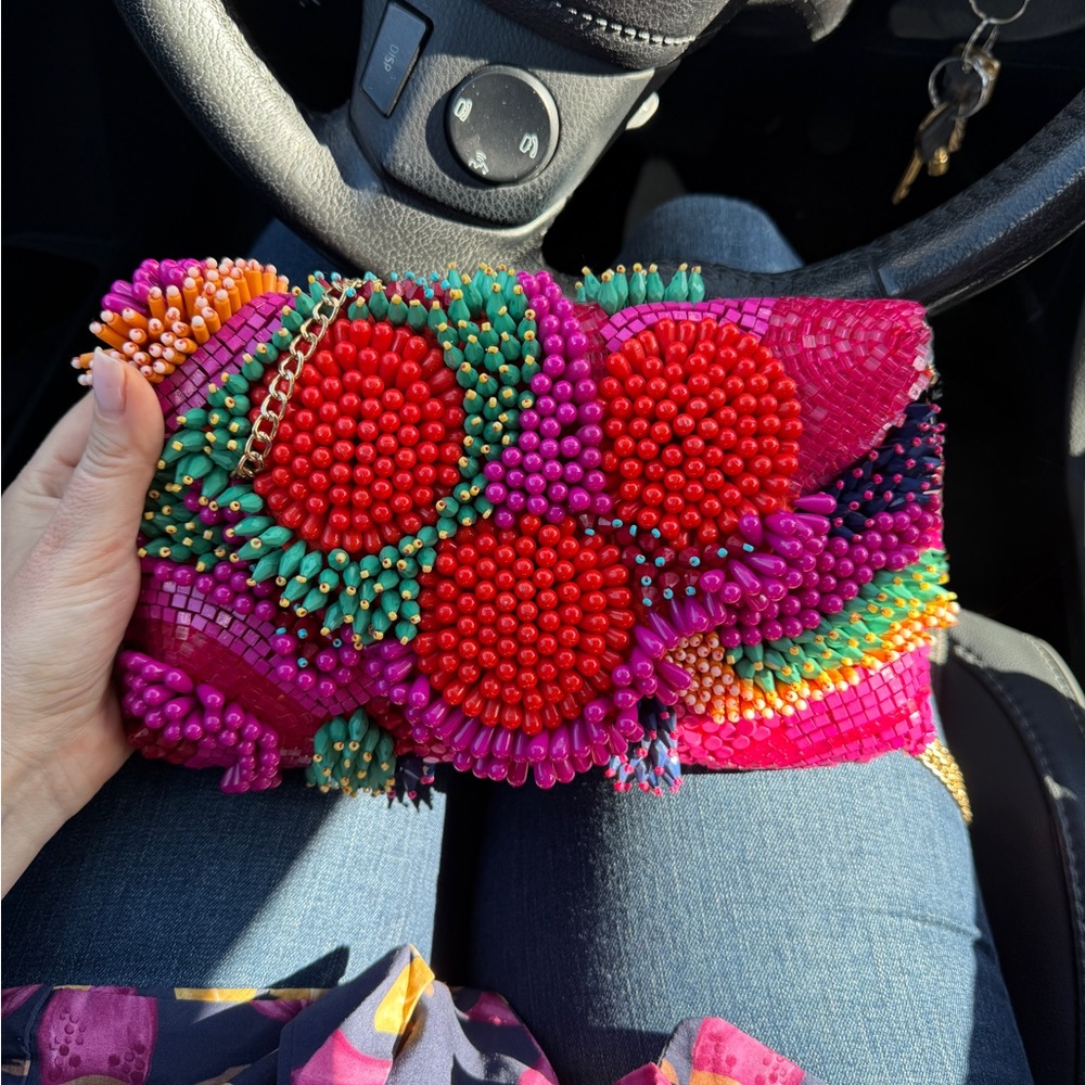 Beaded 3D Floral Pink Clutch Bag - Vibrant Statement Evening Purse